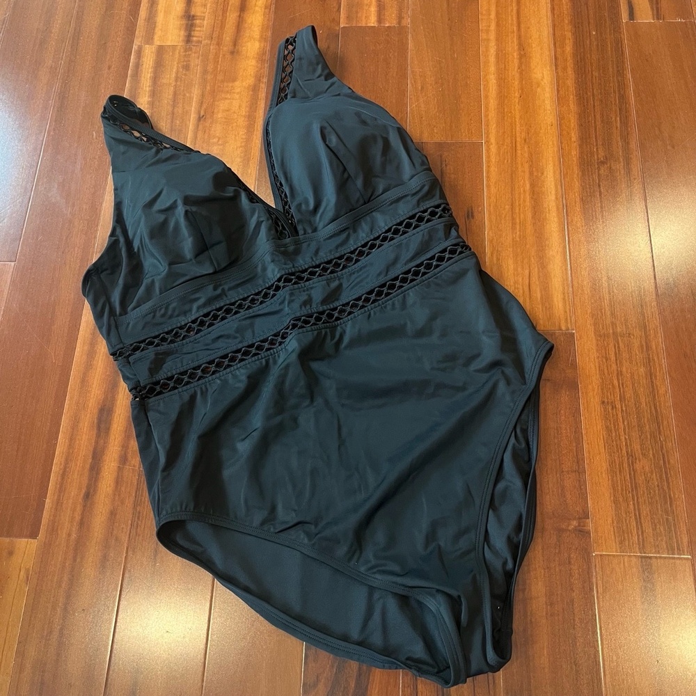 New Kim‎ Gravel Black Swimsuit Lattice Lace V-Neck One-Piece Plus Size 20W 20